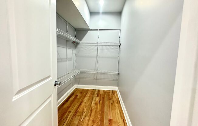 4500 Sheridan