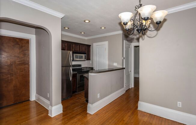 1/1 condo near Lake Eola