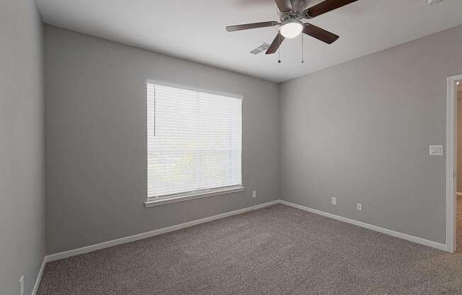 1 bed, 1 bath, 729 sqft, $1,218