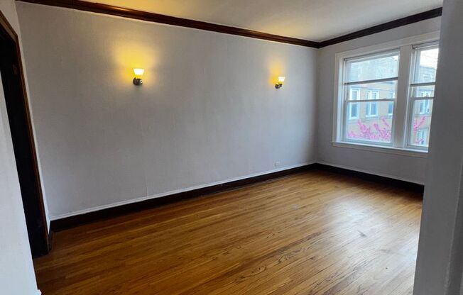 Studio, 1 bath, 600 sqft, $1,350, Unit 4828-2E