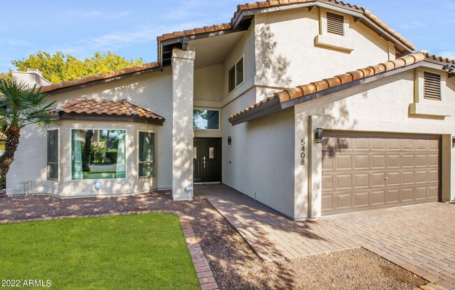 5408 E KELTON LN