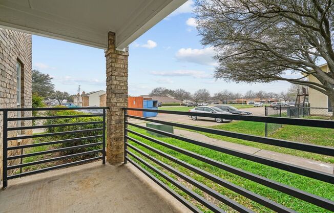 2 beds, 1.5 baths, $1,425, Unit 2202