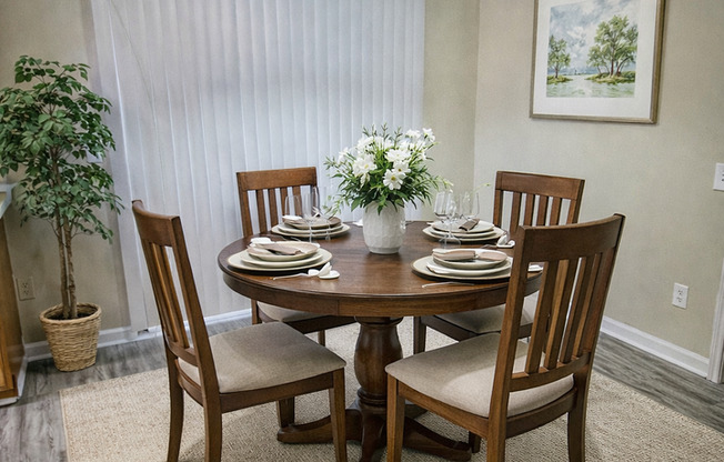 Beautiful 4 Bedroom Home with Garage – Convenient North Charlotte Location