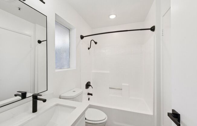 2 beds, 2 baths, 1,195 sqft, $2,248, Unit 407