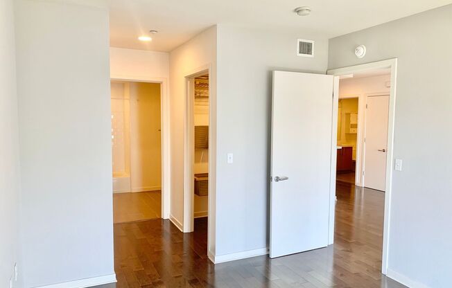 2 beds, 2 baths, $4,125, Unit 1