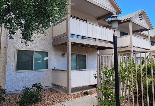 Fantastic condo near ASU!