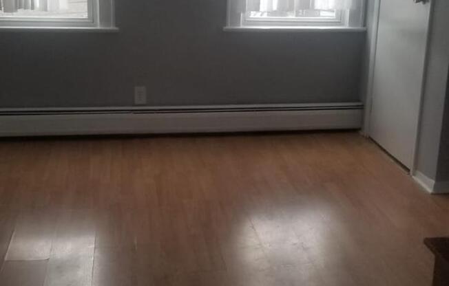 65 WRIGHT AVE