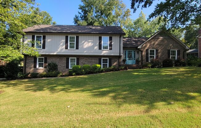 4 bed, 2.5 Bath Home Available in Sugar Creek