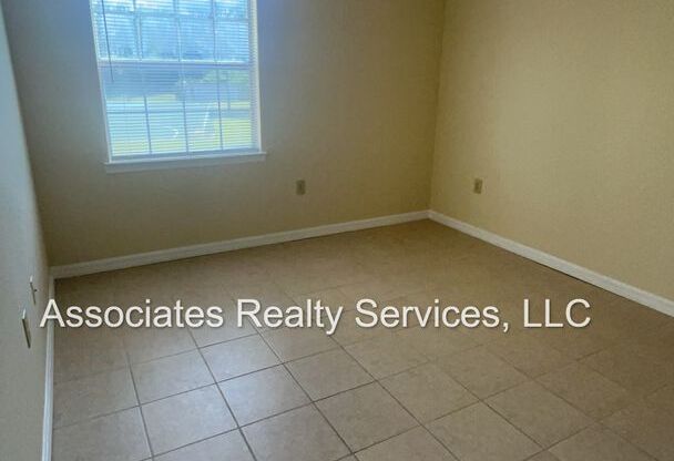 1 bed, 1 bath, $925, Unit Unit 1014