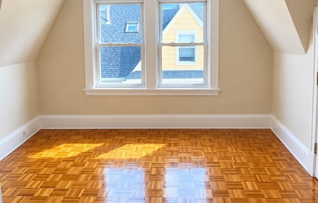 2 beds, 1 bath, 1,000 sqft, $2,500, Unit 3
