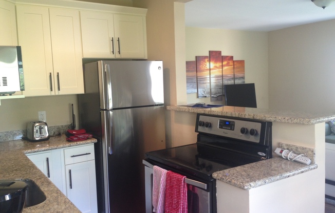 1 bed, 1 bath, 600 sqft, $1,800, Unit Unit #4