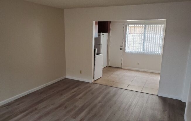 2 Bedroom - 1 Bathroom unit in Point Loma