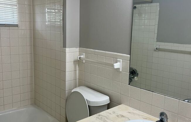 Eleganz Rentals (4619 N 56th Street)
