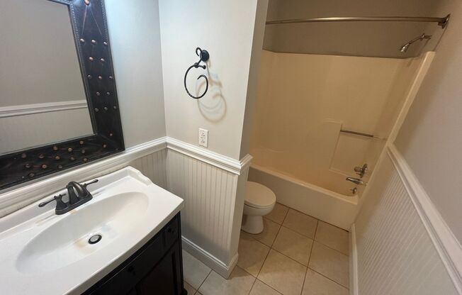 2 beds, 2 baths, $1,330, Unit Unit 622