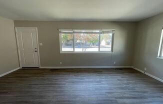 2 beds, 1 bath, $1,495