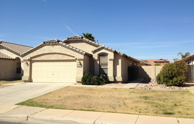 3 bed/2bath great Mesa location with Gilbert Schools!