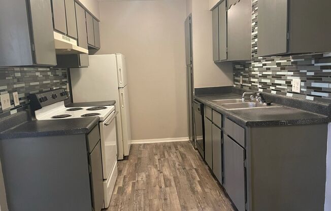 1 bed, 1 bath, 710 sqft, $750, Unit 55018