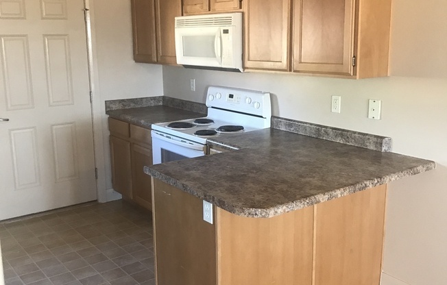 2 beds, 2 baths, $1,398