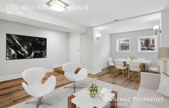 1322 W WINNEMAC AVE