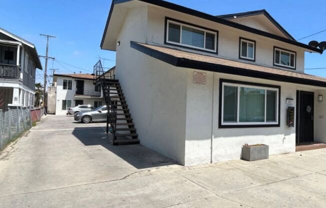 Rent Ready! Your Urban Retreat, 1bd / 1ba Clean and Bright Apartment for Lease, Long Beach