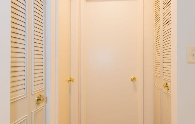 1 bed, 1 bath, 700 sqft, $1,695, Unit 428