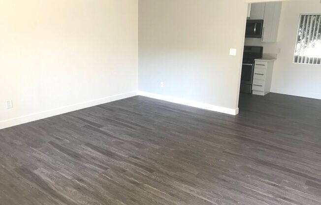 1 bed, 1 bath, 700 sqft, $1,795, Unit 112