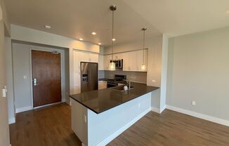 1 bed, 1 bath, 819 sqft, $3,995, Unit 312