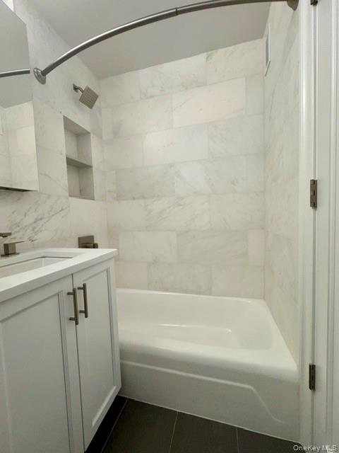 Studio, 1 bath, 545 sqft, $4,550, Unit 1810