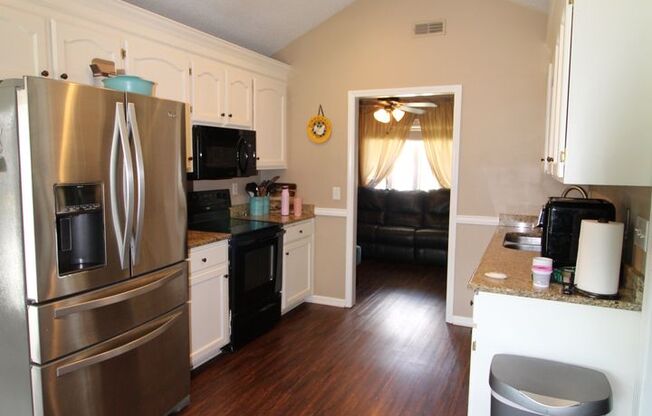 3 beds, 2 baths, $1,500