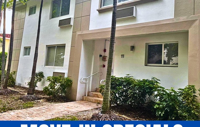 Menores 112533 | Coral Gables (Residential / near Business District – North Ponce/Douglas area)
