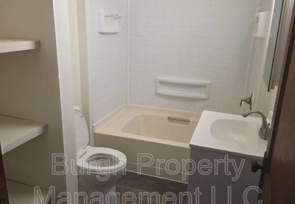 3538 FLEMING AVE