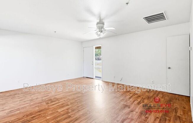 5644 S 7 ST