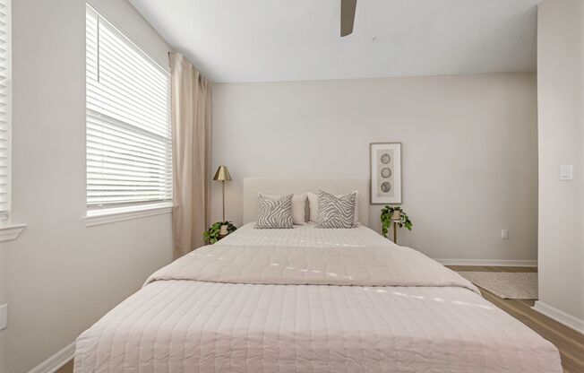 1 bed, 1 bath, 836 sqft, $1,950, Unit B1-103