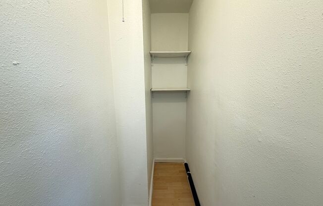 2 beds, 2 baths, 918 sqft, $1,500, Unit PEN-202