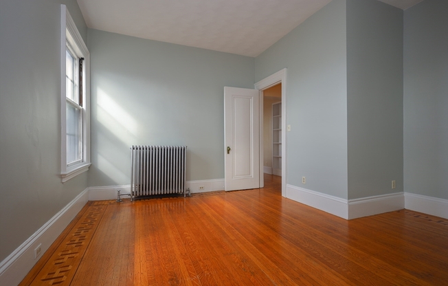 1 bed, 1 bath, 615 sqft, $2,700, Unit 14