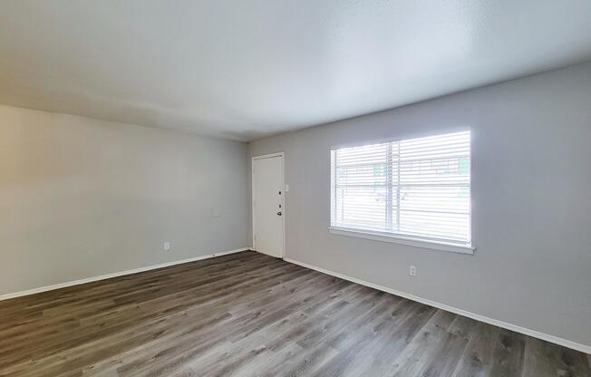 1 bed, 1 bath, 650 sqft, $729