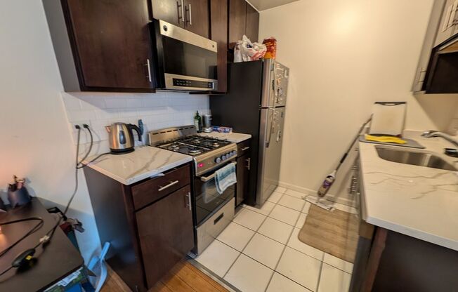 Studio, 1 bath, $1,395, Unit 1111H-408