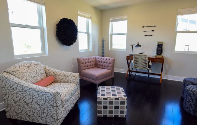 3 beds, 2.5 baths, 1,633 sqft, $2,095, Unit 13110 Lincoln Road Unit 201 C1633 Townhome