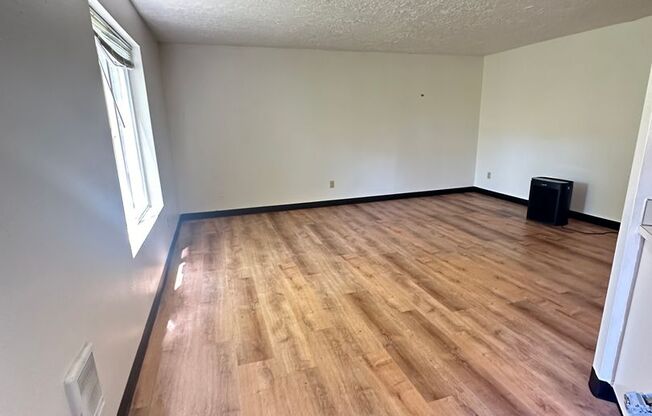 1 bed, 1 bath, 730 sqft, $1,195