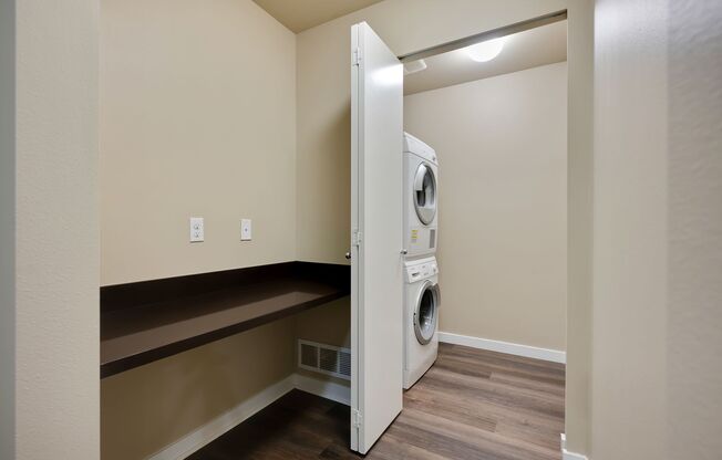 1 bed, 1 bath, 950 sqft, $2,695, Unit A231