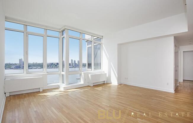 120 RIVERSIDE BLVD