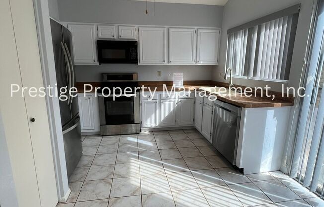 East Side Home With Wonderful Amenities!