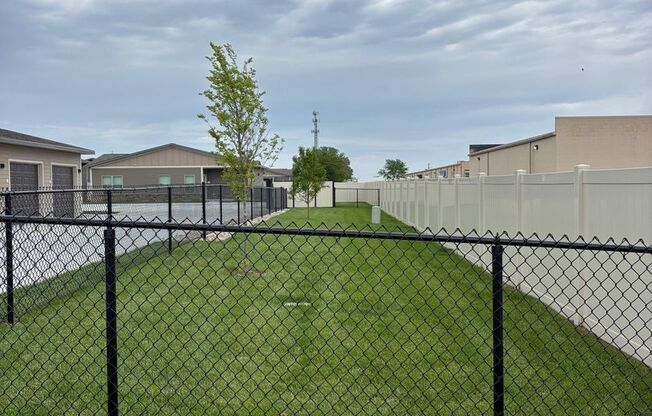 1 bed, 1 bath, 643 sqft, $1,375, Unit 17