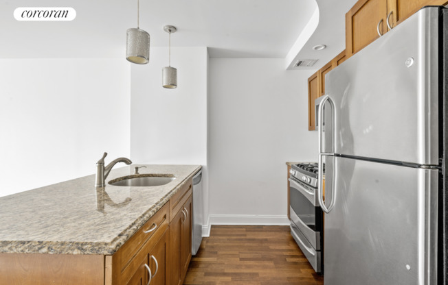 721 FLUSHING AVE