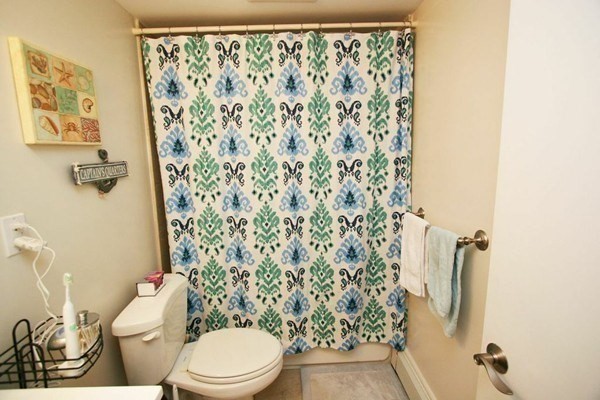2 beds, 1 bath, 890 sqft, $3,100, Unit 14