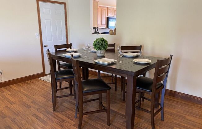 4 beds, 3.5 baths, 3,029 sqft, $2,425, Unit 289SMA2