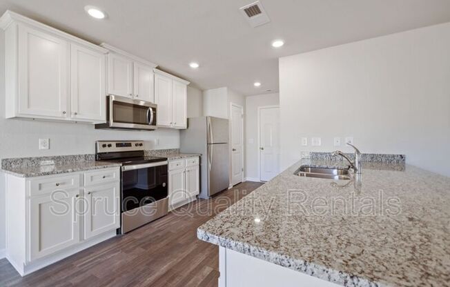 2109 BRIAR RUN