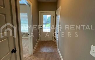 3 beds, 2 baths, $1,395