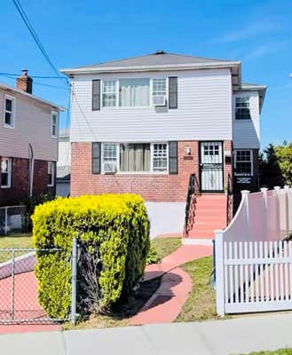256 2 FRANCIS LEWIS BLVD