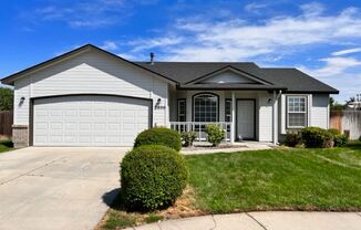 2800 Fayette~Close to Park, Split Bedroom Plan, Lots of Natural Light!